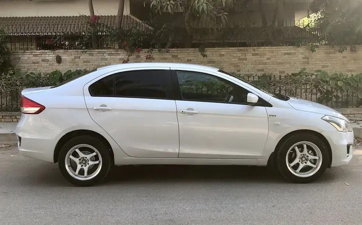 suzuki-ciaz-automatic-genuine-original-condition-big-4