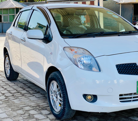 2006-vitz-big-2