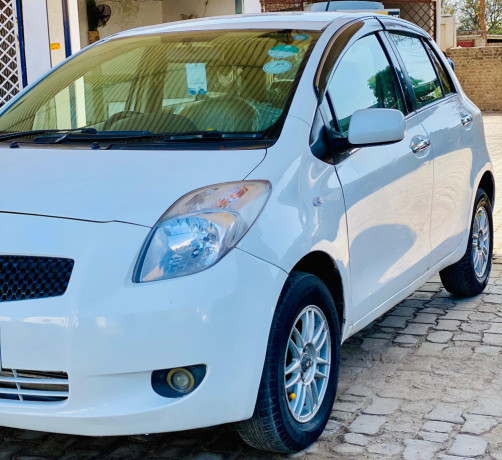 2006-vitz-big-1