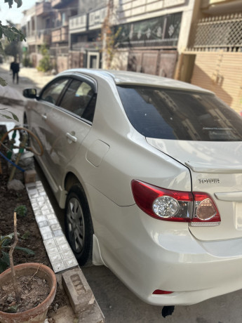toyota-corolla-xli-2014-model-big-4