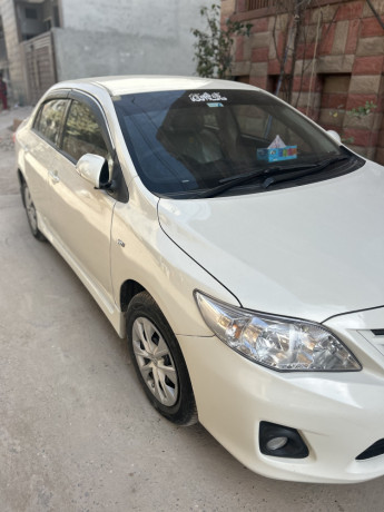 toyota-corolla-xli-2014-model-big-1