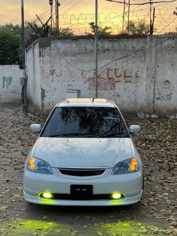 2002-honda-civic-vti-big-1