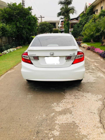 honda-civic-oriel-big-2
