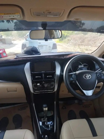 yaris-2021-full-option-15-push-start-fully-original-i-big-2