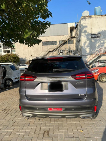 proton-x70-executive-awd-big-1