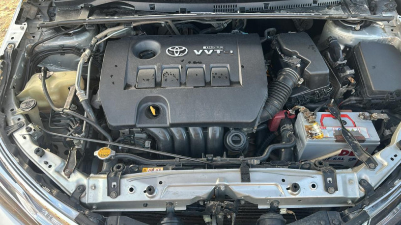 toyota-altis-grande-vvti-18-big-1