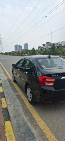 honda-city-15l-cvt-big-3