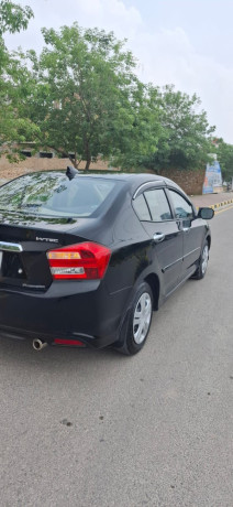 honda-city-15l-cvt-big-4