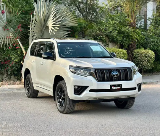 toyota-prado-tx-l-black-selection-45-grade-2020-big-1