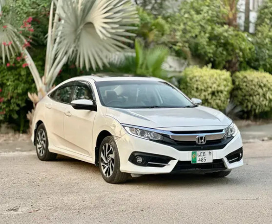 honda-civic-oriel-18-i-vtec-big-0