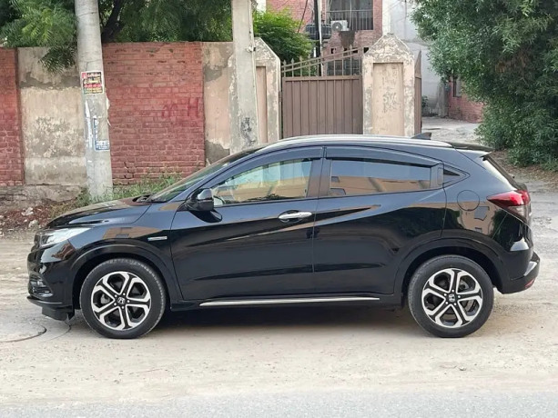 honda-vezel-2020-big-6