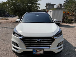 hyundai-tucson-hybrid-signature