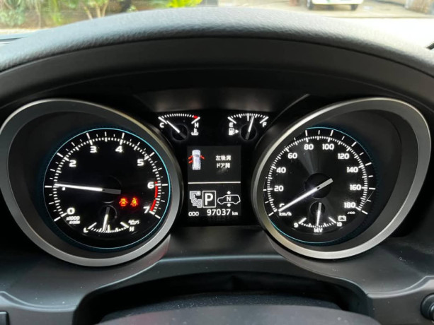 toyota-land-cruiser-zx-gasoline-35l-big-6