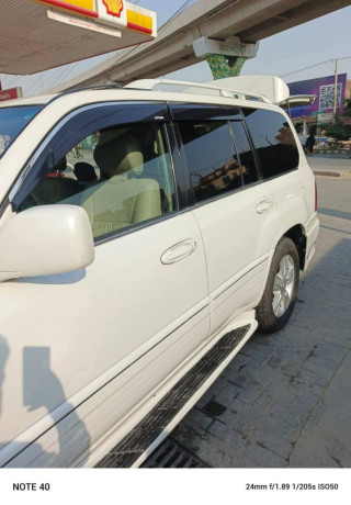 toyota-land-cruiser-zx-gasoline-35l-big-3