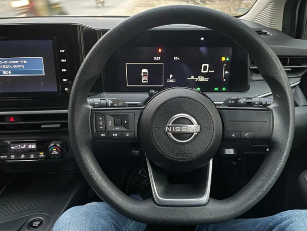 nissan-note-e-power-2022-big-10