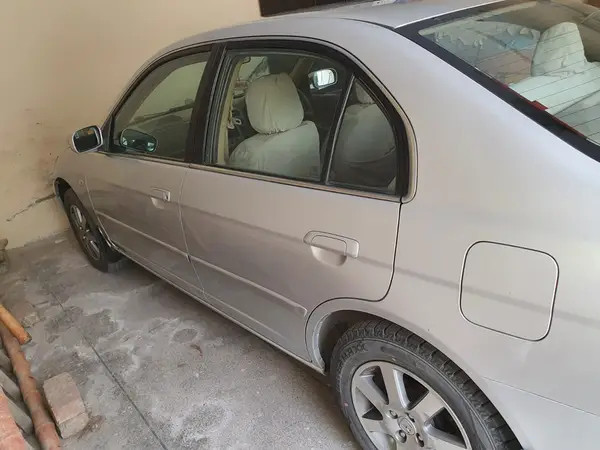 honda-civic-vti-2005-big-1