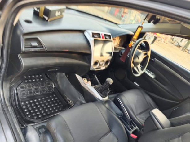 honda-city-12l-mt-big-3