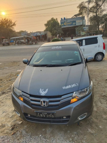 honda-city-12l-mt-big-0