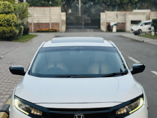 honda-civic-ug-2018