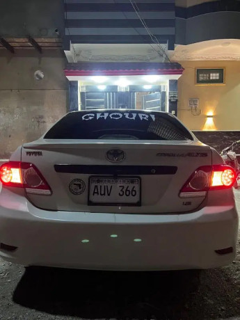 toyota-corolla-xli-2011-big-4