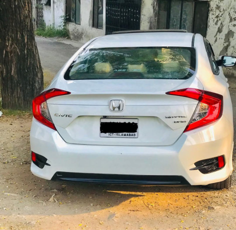 honda-civic-oriel-big-2