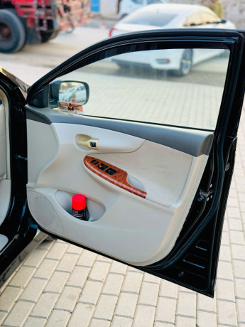 toyota-corolla-altis-x-cvt-i-18-big-6