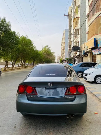 honda-civic-vti-oriel-prosmatec-2009-geniune-big-12