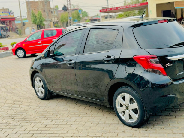 toyota-vitz-f-safety-edition-ii-big-1