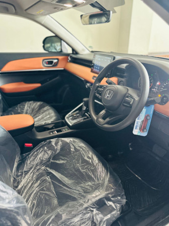 honda-hr-v-vti-big-4