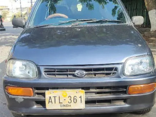 daihatsu-cuore-2010-urgent-sale