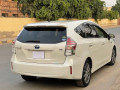 toyota-prius-alpha-2018-small-4