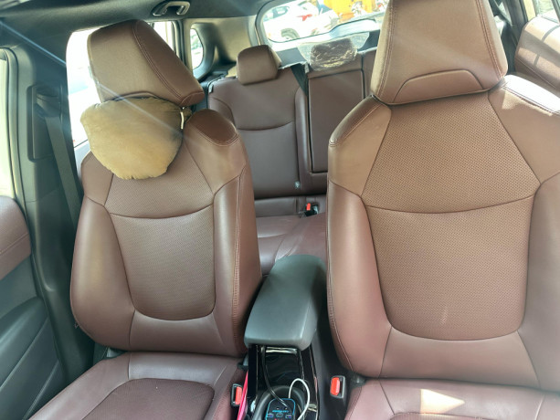 toyota-corolla-cross-18-hev-big-3