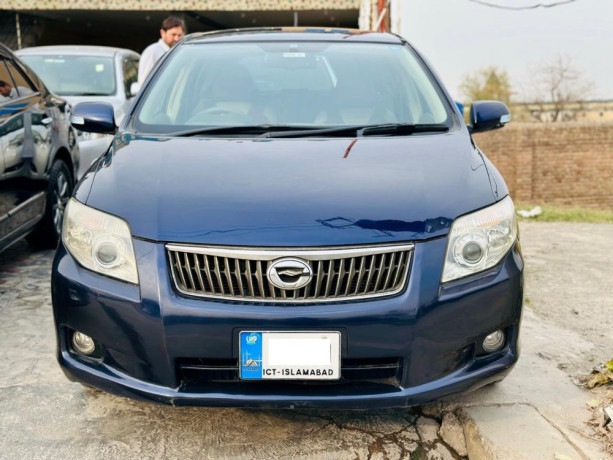 toyota-corolla-fielder-g-big-0