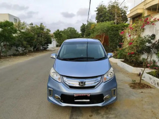 honda-freed-g-aero-highway-sensing-model-201217-b2b-sky-blue