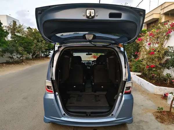 honda-freed-g-aero-highway-sensing-model-201217-b2b-sky-blue-big-10