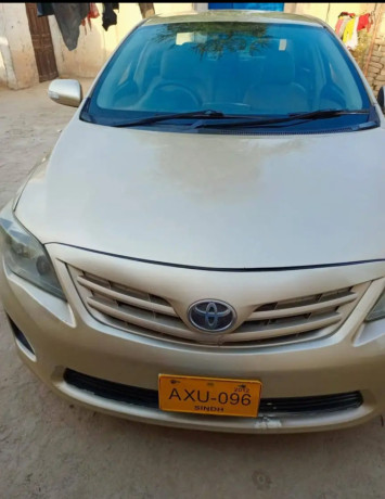 toyota-corolla-altis-x-manual-16-big-0