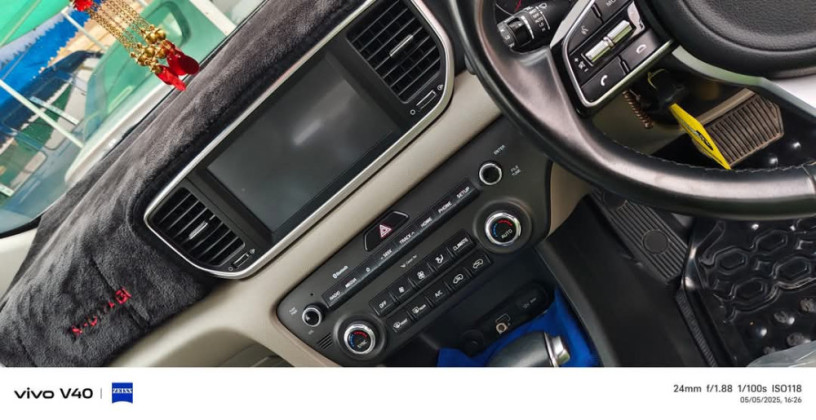 kia-sportage-fwd-big-6