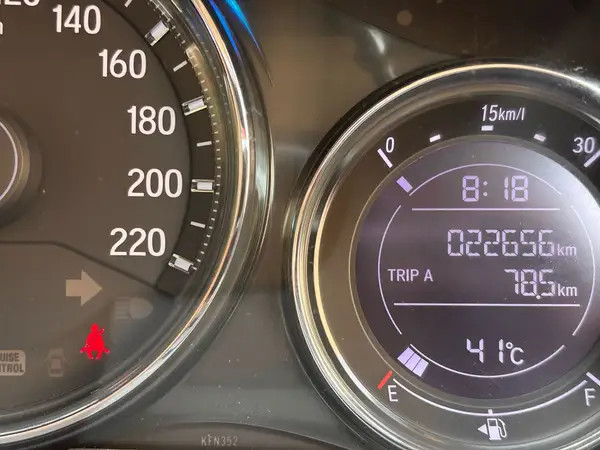 honda-city-cvt-2022-1500cc-automatic-big-4