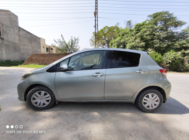 vitz-201216-faultless-automatic-car-big-1