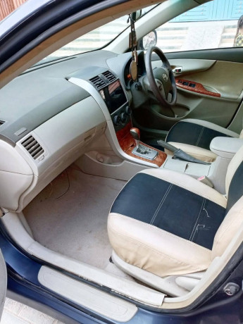 toyota-corolla-altis-x-cvt-i-18-big-7