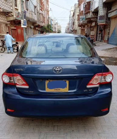 toyota-corolla-altis-x-cvt-i-18-big-1