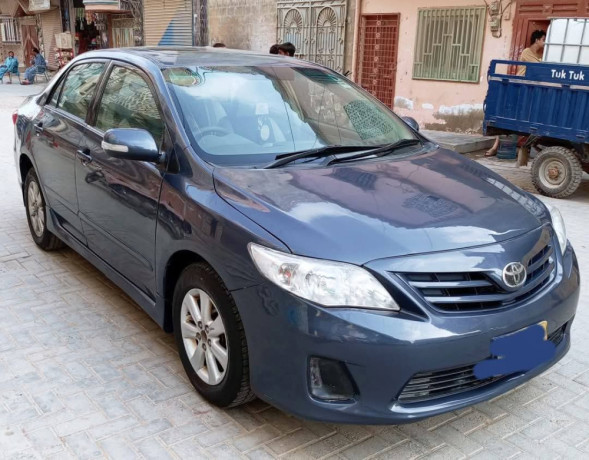 toyota-corolla-altis-x-cvt-i-18-big-3