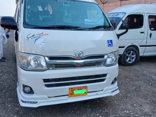 toyota-hiace-20092015
