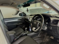 toyota-hilux-revo-g-automatic-28-small-1