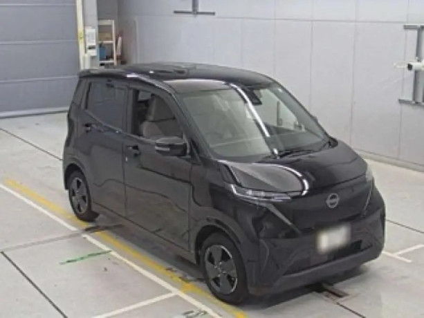 nissan-sakura-ev-202212-month-big-0