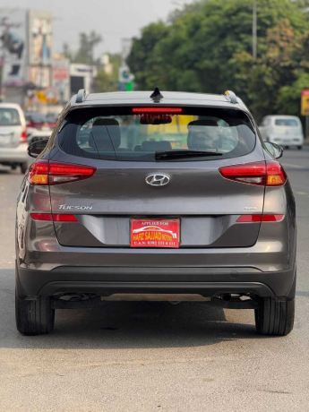 hyundai-tucson-hybrid-signature-big-7