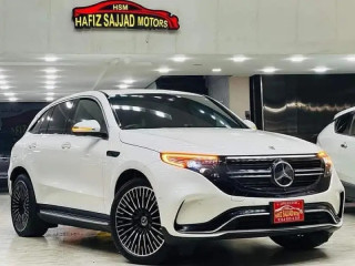 mercedes-benz-eqc-400-2020