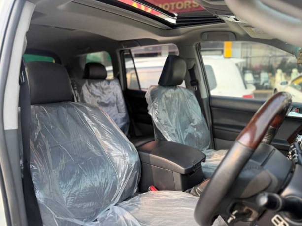 toyota-prado-tx-27l-big-4