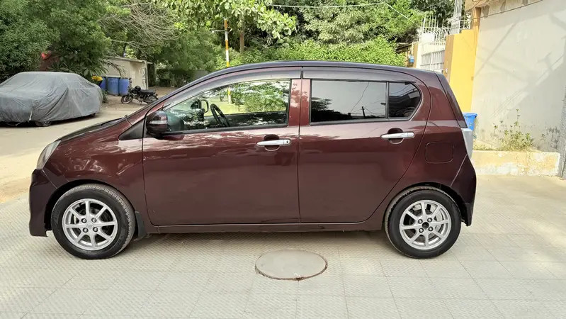 toyota-pixis-epoch-2014-big-2