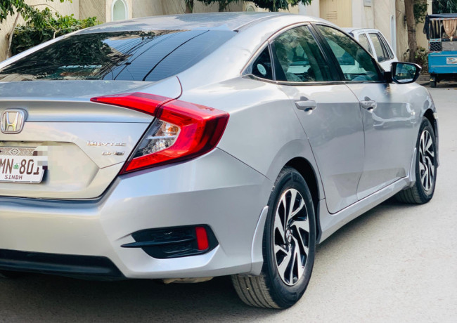 honda-civic-ug-2018-big-4